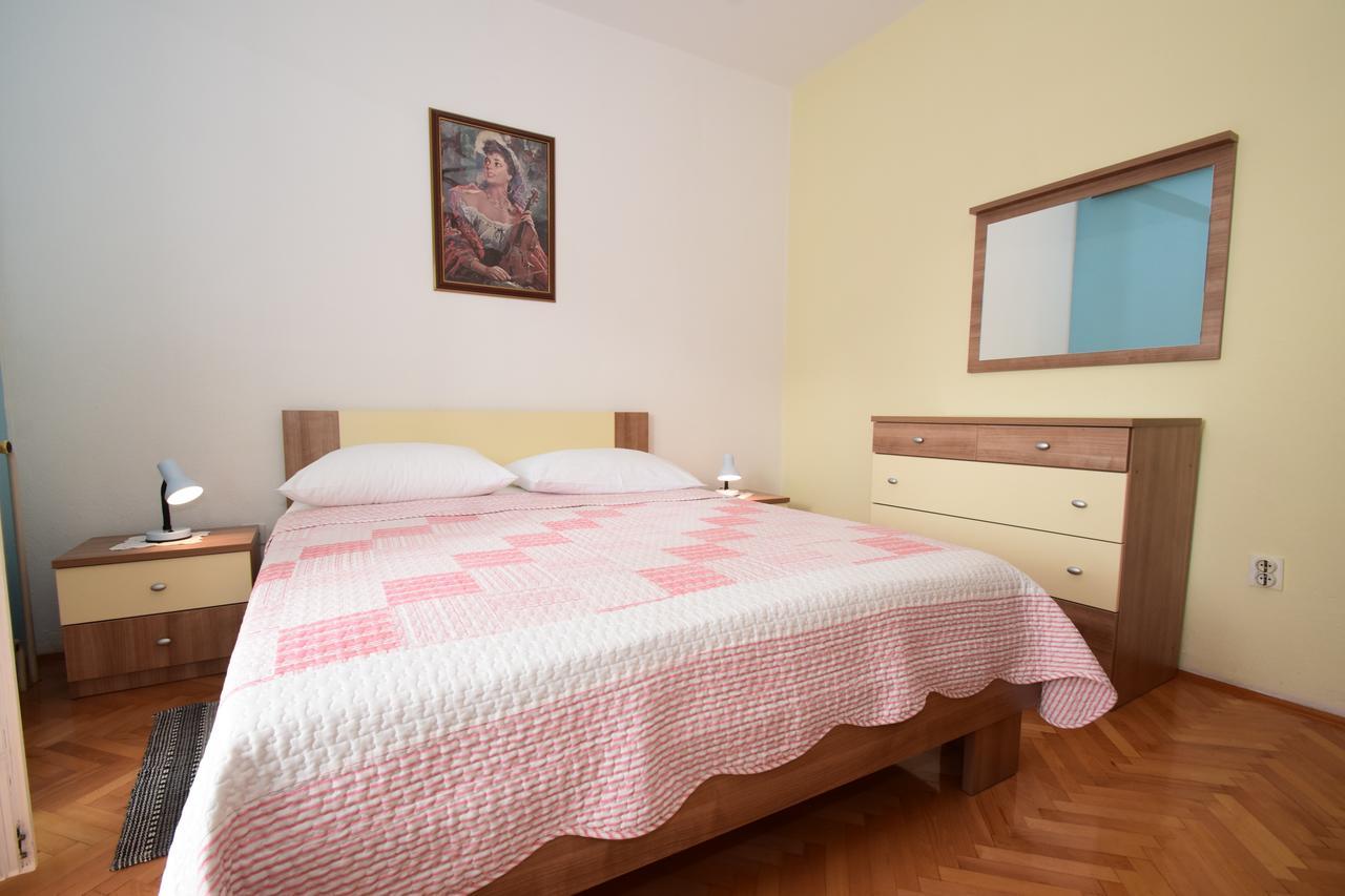 Apartments Mira Starigrad Paklenica Værelse billede