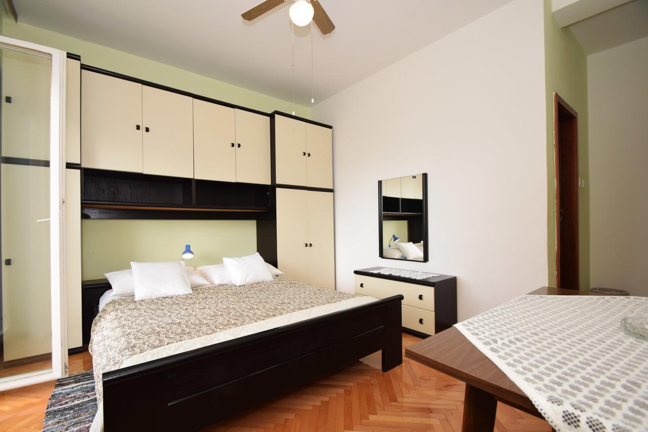 Apartments Mira Starigrad Paklenica Værelse billede
