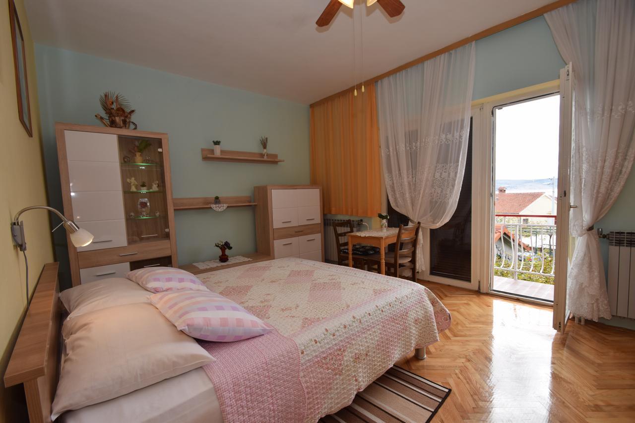 Apartments Mira Starigrad Paklenica Værelse billede