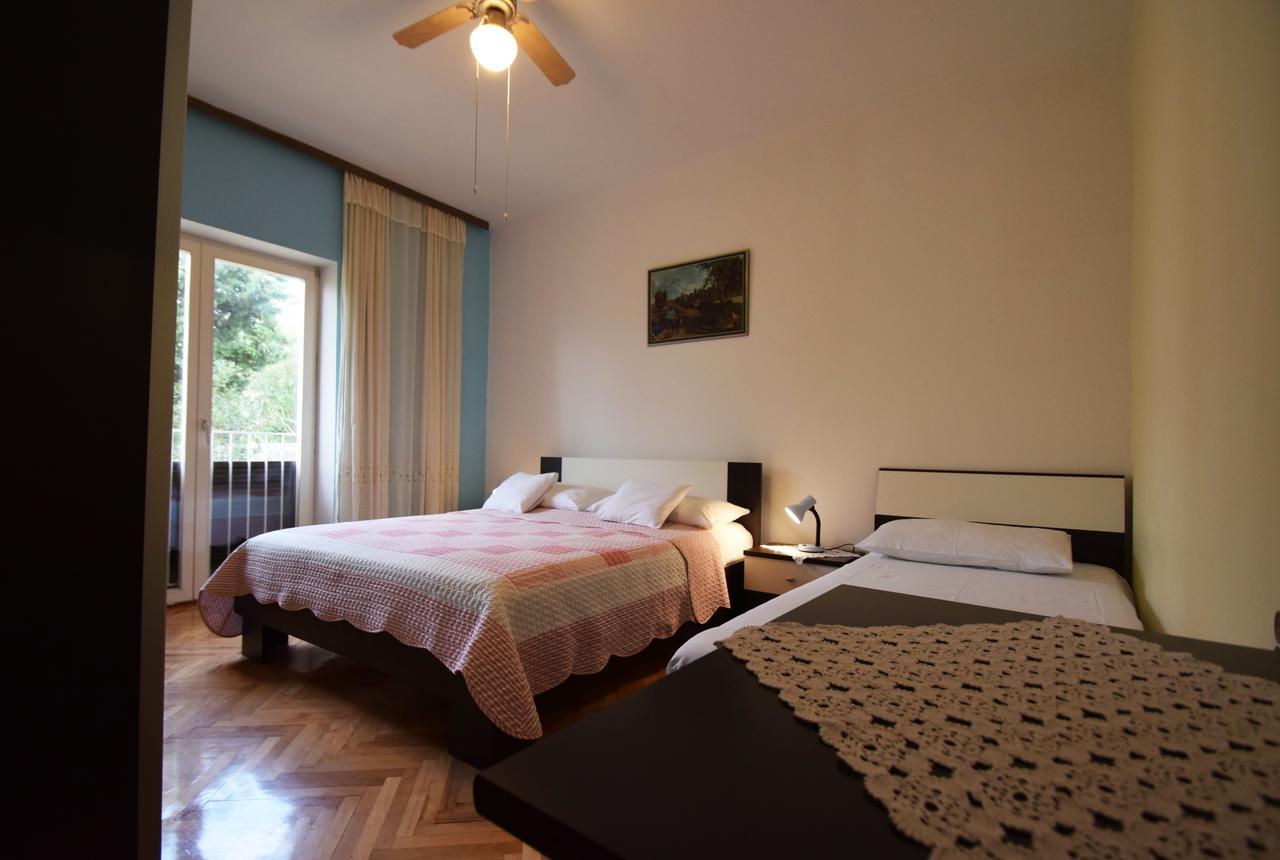 Apartments Mira Starigrad Paklenica Værelse billede