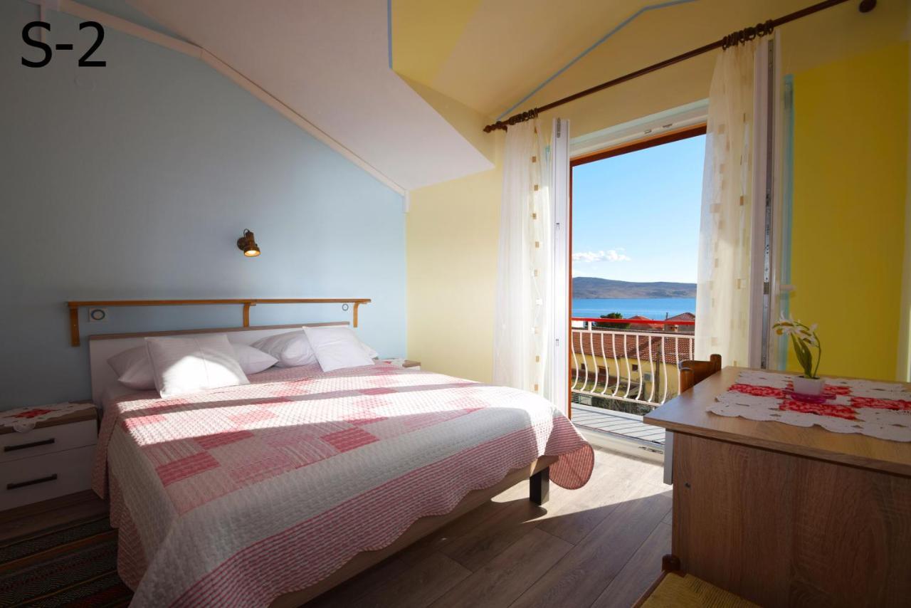 Apartments Mira Starigrad Paklenica Eksteriør billede